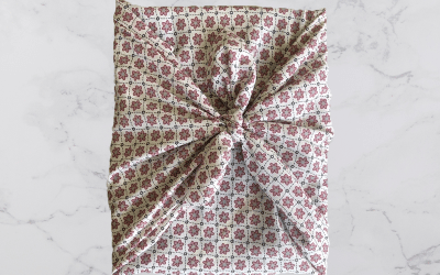 Reusable Pink Flowers Gift Wrap